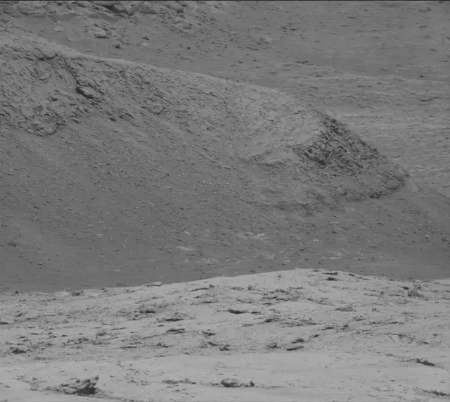 Sol 3091: Mast Camera (Mastcam)