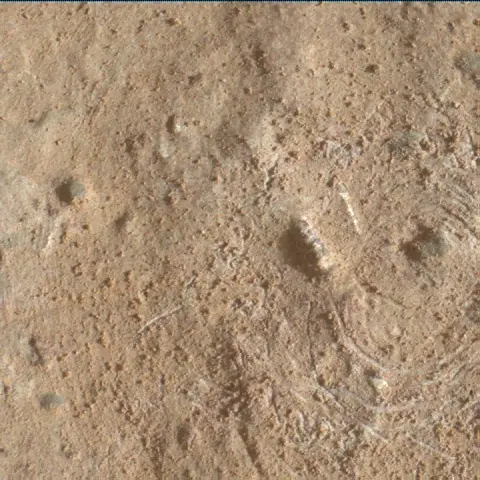 Sol 3092: Mars Hand Lens Imager (MAHLI)