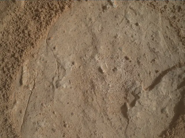 Sol 3092: Mars Hand Lens Imager (MAHLI)