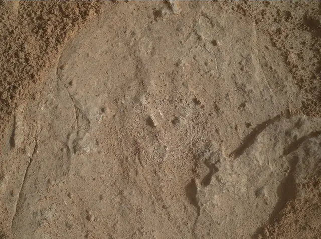 Sol 3092: Mars Hand Lens Imager (MAHLI)