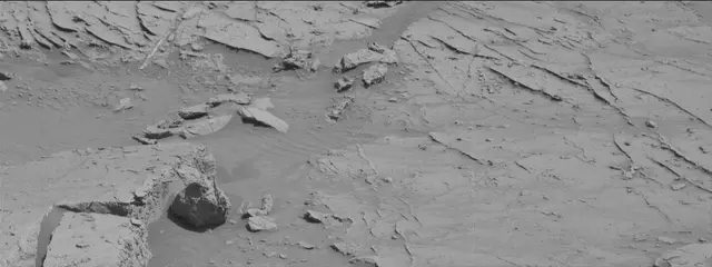 Sol 3093: Mast Camera (Mastcam)