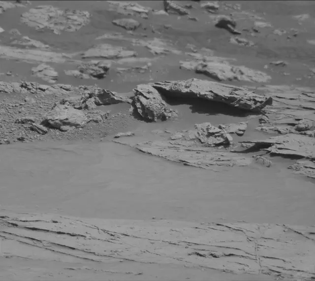 Sol 3093: Mast Camera (Mastcam)