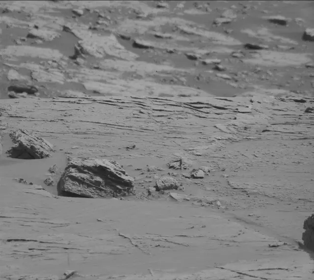 Sol 3093: Mast Camera (Mastcam)