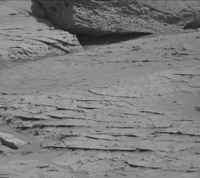 Sol 3093: Mast Camera (Mastcam)