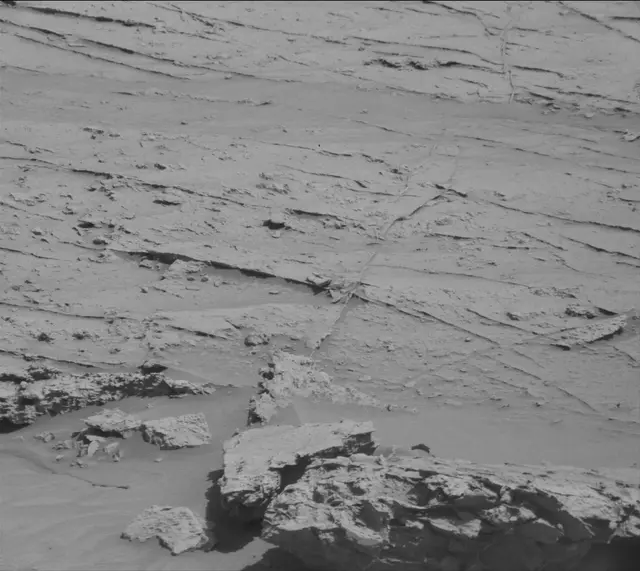 Sol 3093: Mast Camera (Mastcam)