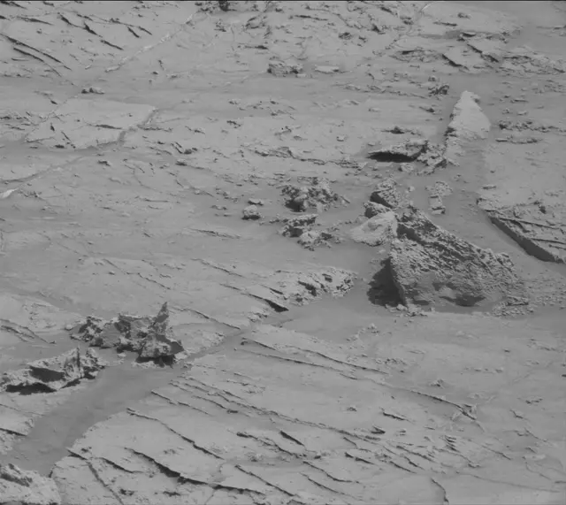 Sol 3093: Mast Camera (Mastcam)