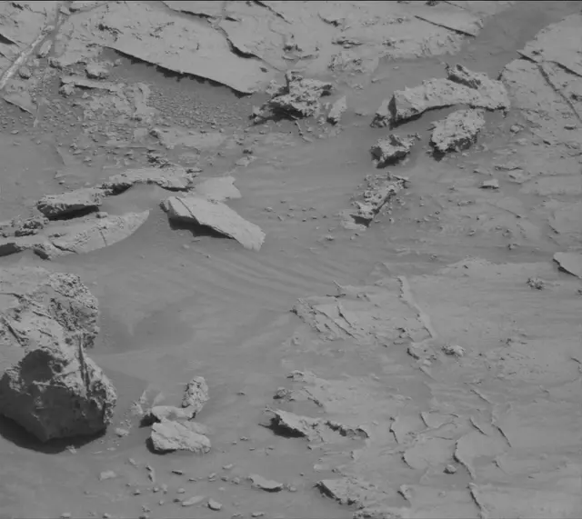 Sol 3093: Mast Camera (Mastcam)