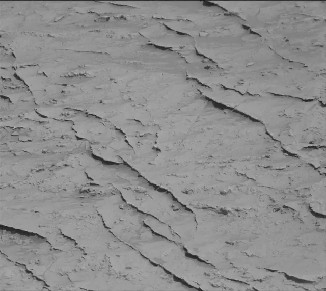 Sol 3093: Mast Camera (Mastcam)