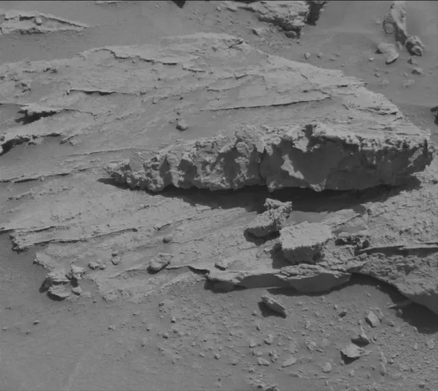 Sol 3093: Mast Camera (Mastcam)