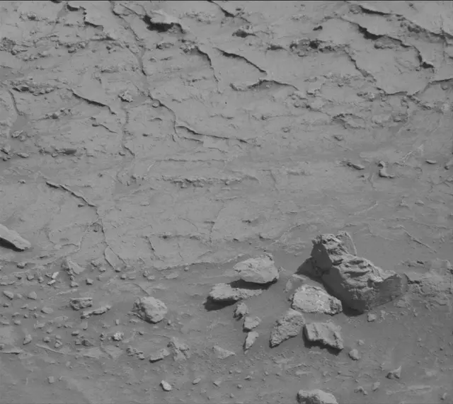 Sol 3093: Mast Camera (Mastcam)