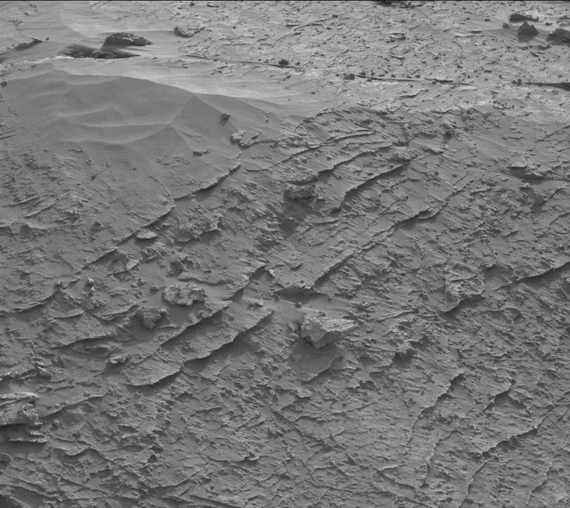 Sol 3094: Mast Camera (Mastcam)