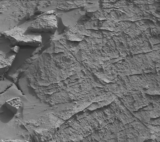 Sol 3094: Mast Camera (Mastcam)