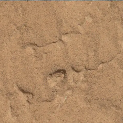 Sol 3094: Mars Hand Lens Imager (MAHLI)