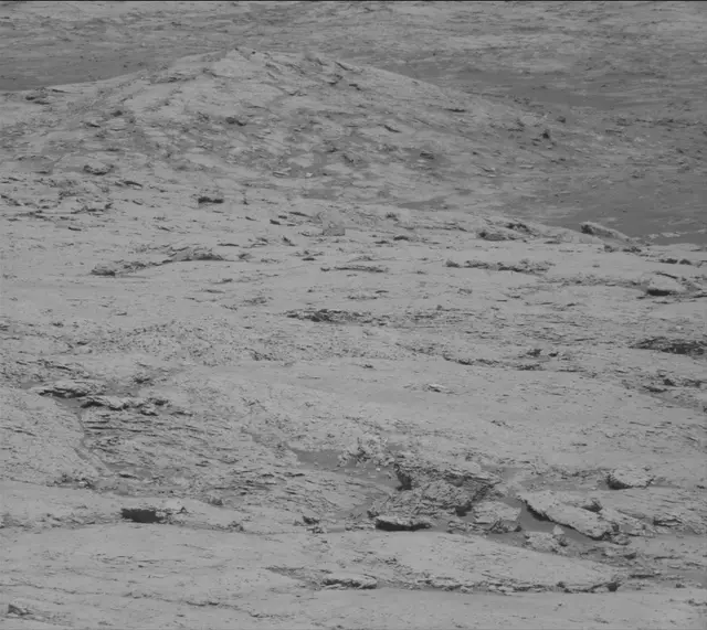 Sol 3095: Mast Camera (Mastcam)
