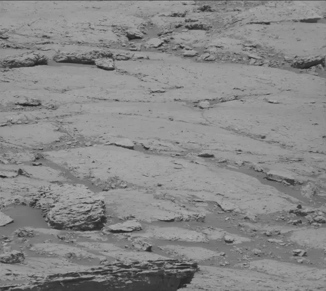 Sol 3095: Mast Camera (Mastcam)