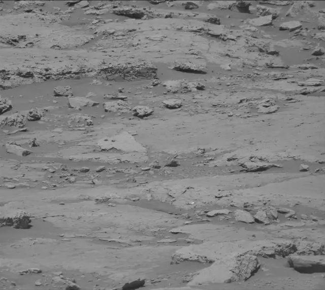 Sol 3095: Mast Camera (Mastcam)