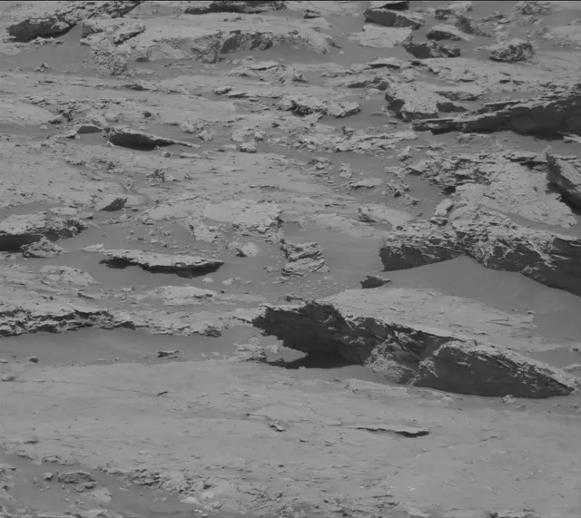 Sol 3095: Mast Camera (Mastcam)