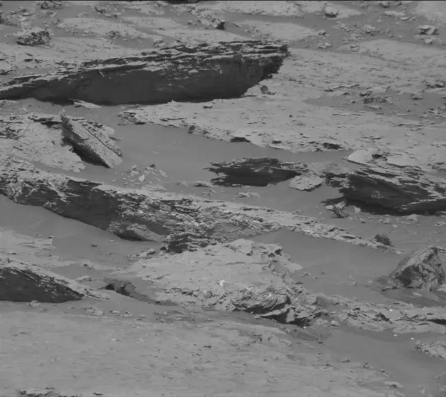 Sol 3095: Mast Camera (Mastcam)