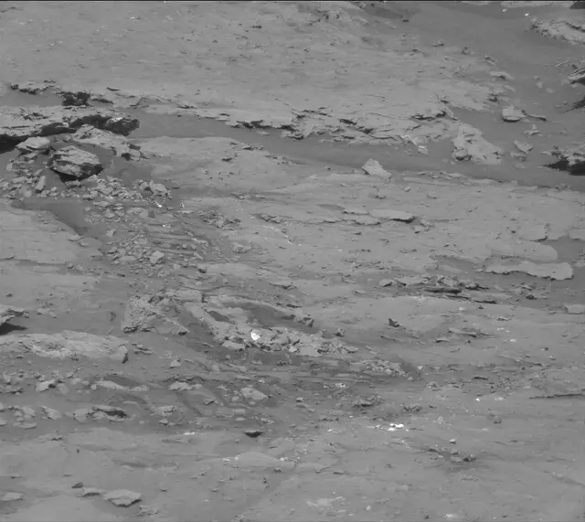 Sol 3095: Mast Camera (Mastcam)
