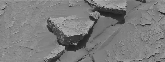 Sol 3099: Mast Camera (Mastcam)