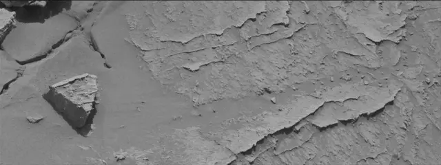 Sol 3099: Mast Camera (Mastcam)