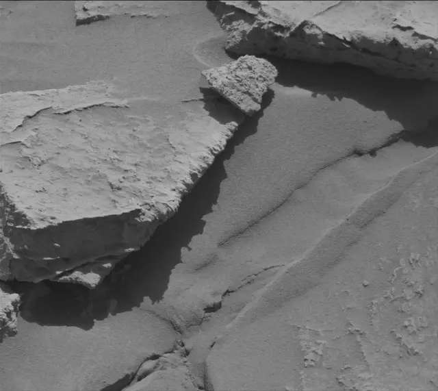 Sol 3099: Mast Camera (Mastcam)
