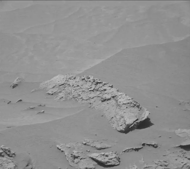 Sol 3099: Mast Camera (Mastcam)