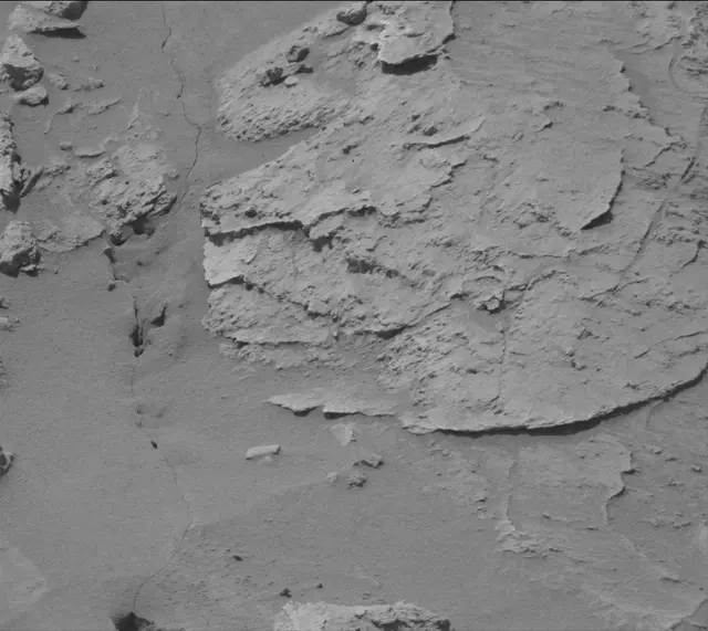 Sol 3099: Mast Camera (Mastcam)