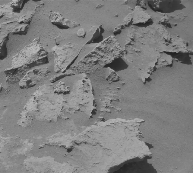 Sol 3099: Mast Camera (Mastcam)