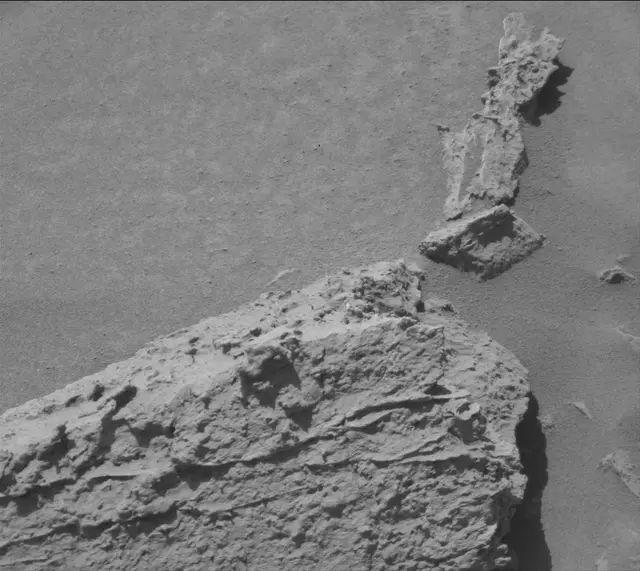 Sol 3099: Mast Camera (Mastcam)