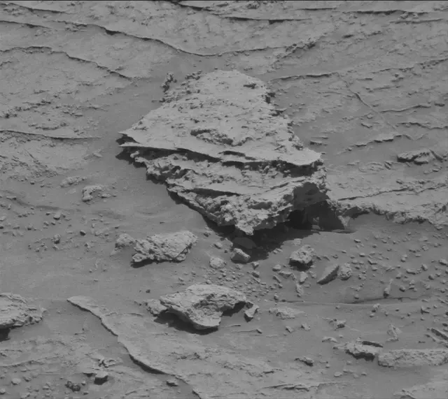Sol 3100: Mast Camera (Mastcam)