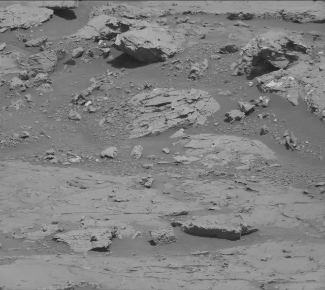 Sol 3101: Mast Camera (Mastcam)