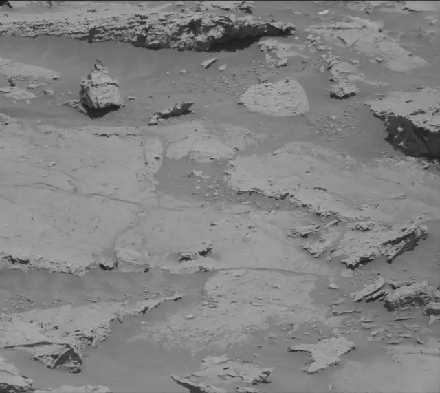 Sol 3101: Mast Camera (Mastcam)