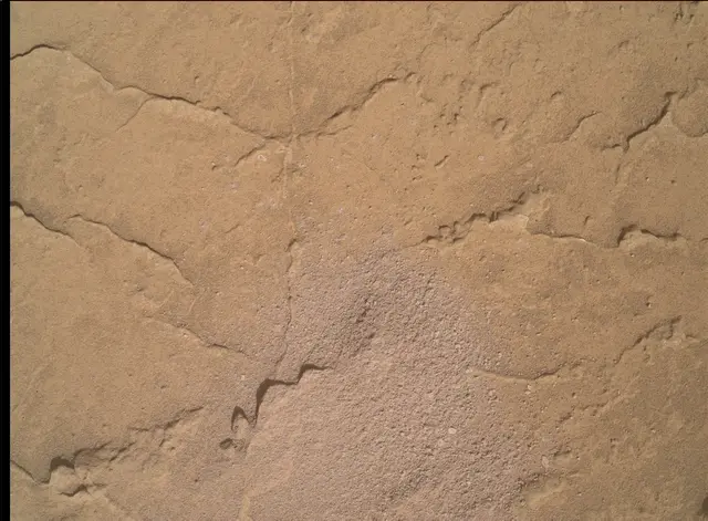 Sol 3102: Mars Hand Lens Imager (MAHLI)