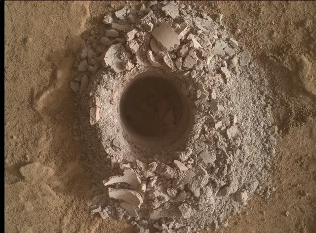 Sol 3102: Mars Hand Lens Imager (MAHLI)