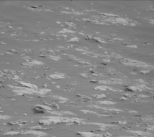 Sol 3103: Mast Camera (Mastcam)