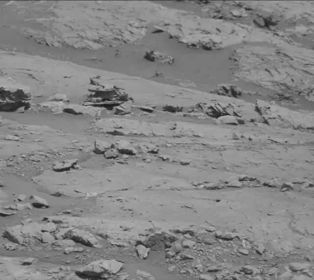 Sol 3103: Mast Camera (Mastcam)