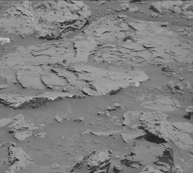 Sol 3103: Mast Camera (Mastcam)