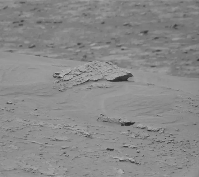 Sol 3103: Mast Camera (Mastcam)