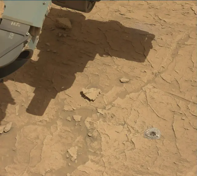 Sol 3104: Mast Camera (Mastcam)