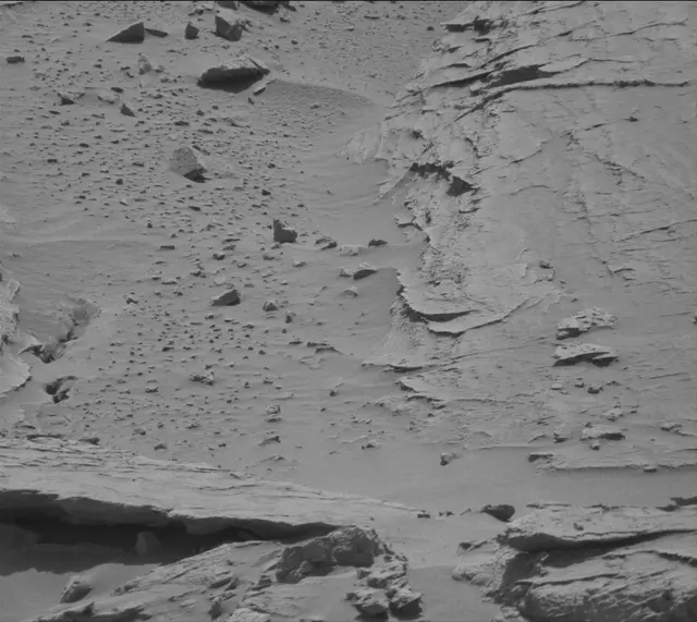 Sol 3105: Mast Camera (Mastcam)