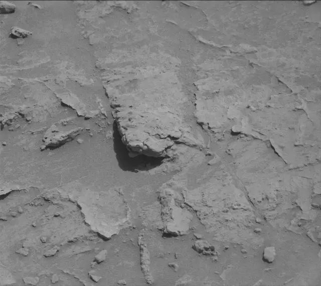 Sol 3109: Mast Camera (Mastcam)