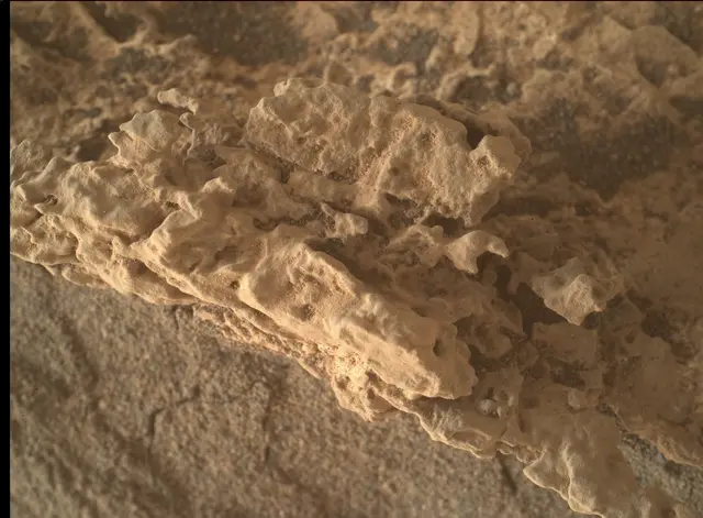 Sol 3112: Mars Hand Lens Imager (MAHLI)