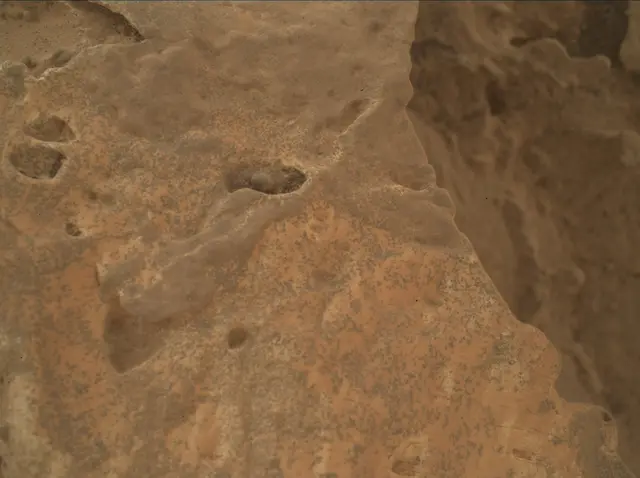 Sol 3112: Mars Hand Lens Imager (MAHLI)