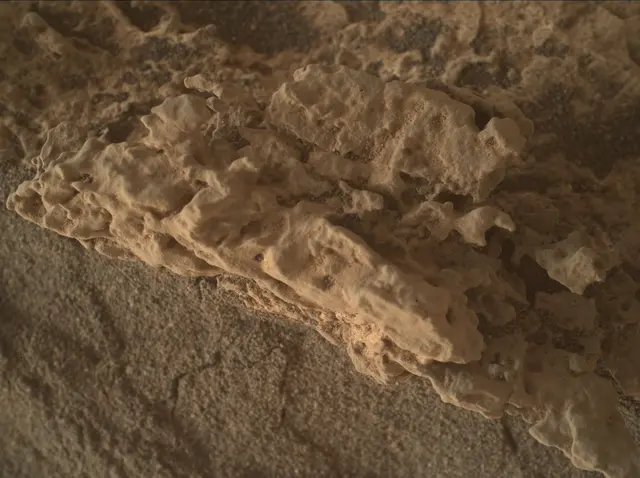 Sol 3112: Mars Hand Lens Imager (MAHLI)