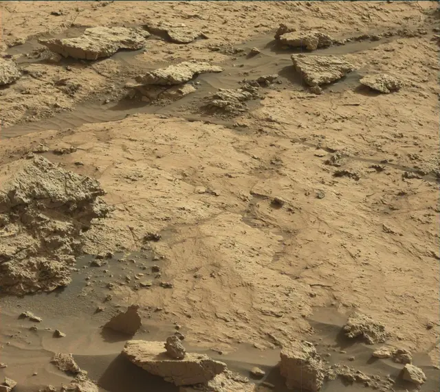 Sol 3117: Mast Camera (Mastcam)