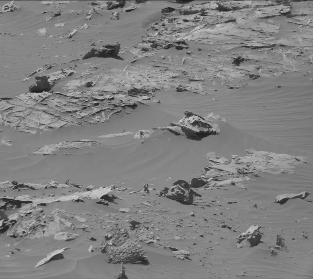 Sol 3117: Mast Camera (Mastcam)