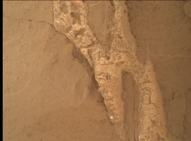Sol 3117: Mars Hand Lens Imager (MAHLI)