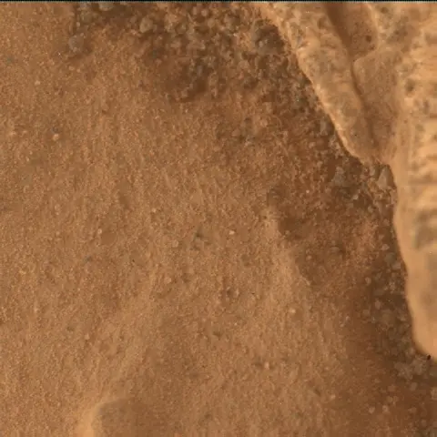 Sol 3117: Mars Hand Lens Imager (MAHLI)