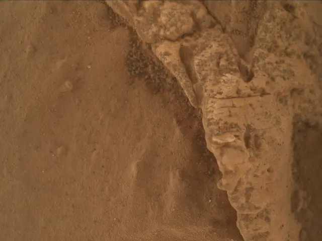 Sol 3117: Mars Hand Lens Imager (MAHLI)